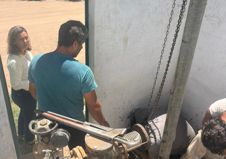 NUEVA BOMBA DE AGUA PARA FORTALECER EL SERVICIO EN CIUDAD NUEVA